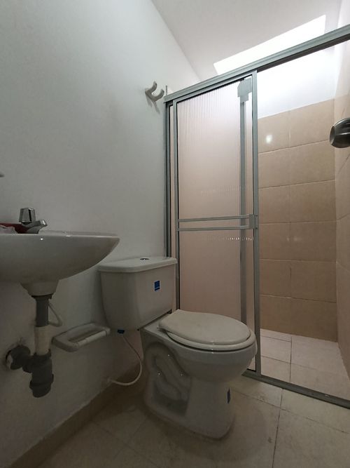 Casa de 3 alcobas en venta en Cr. Vizcaya, Los Patios, 100 m² · foto 7 de 16