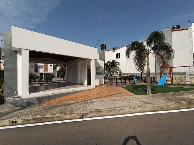 Casa de 3 alcobas en venta en Cr. Vizcaya, Los Patios, 100 m² · foto 14 de 16