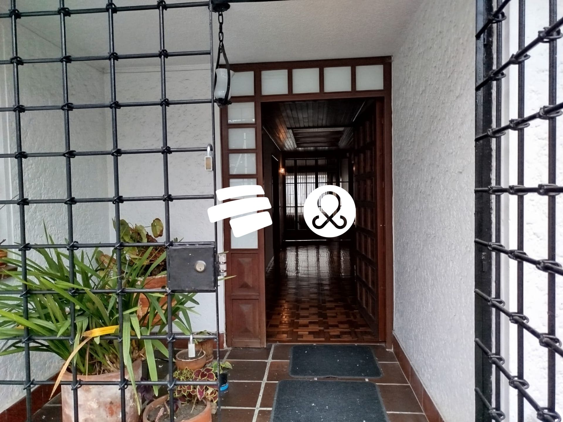 Casa en venta en Cedritos, Bogotá · foto 2 de 24
