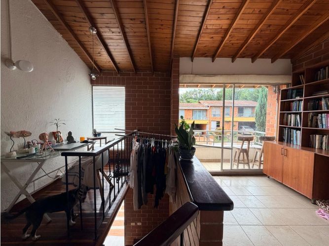 Casa de 3 alcobas en venta en Suramérica, La Estrella, 140 m² · foto 11 de 17