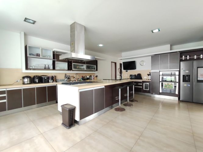 Casa de 6 alcobas en venta en Los Trapiches, Villa del Rosario, 950 m² · foto 4 de 23