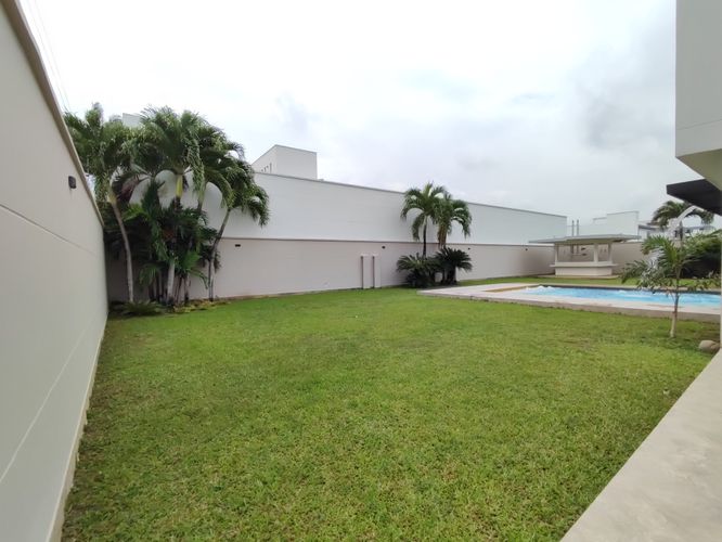 Casa de 6 alcobas en venta en Los Trapiches, Villa del Rosario, 950 m² · foto 21 de 23