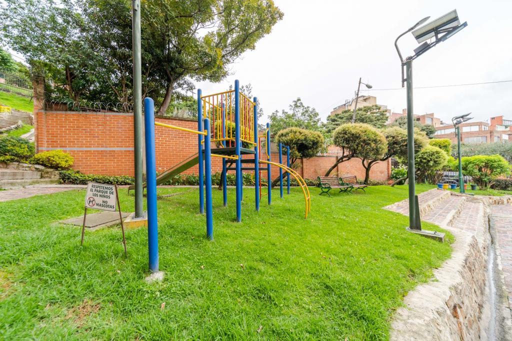 Apartamento en venta en Chapinero Alto, Bogotá · foto 24 de 24