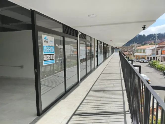 Local en arriendo en El Retiro, 23 m² · foto 5 de 6