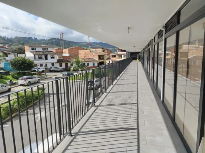 Local en arriendo en El Retiro, 23 m² · foto 6 de 6