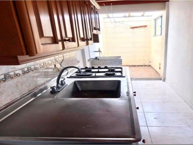 Apartamento de 3 alcobas en venta en Calasanz, Medellín, 85 m² · foto 5 de 20