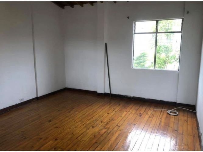 Apartamento de 3 alcobas en venta en Calasanz, Medellín, 85 m² · foto 9 de 20
