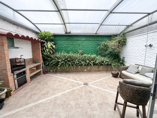 Casa en venta en Santa Paula, Bogotá · foto 5 de 14