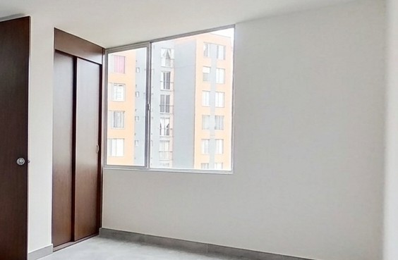 Apartamento en venta en Castilla, Bogotá · foto 4 de 14