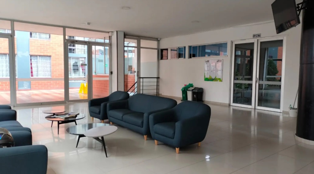 Apartamento en venta en Castilla, Bogotá · foto 11 de 14