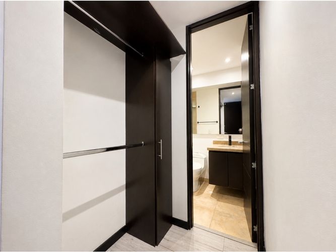 Apartaestudio en venta en Chapinero, Bogotá, 29 m² · foto 4 de 10