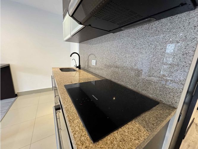 Apartaestudio en venta en Chapinero, Bogotá, 29 m² · foto 8 de 10