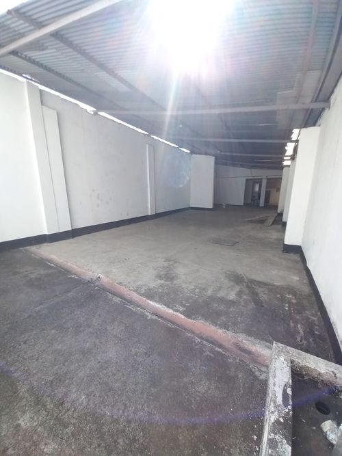 Bodega en arriendo en El Carmen, Ibagué, 360 m² · foto 8 de 9
