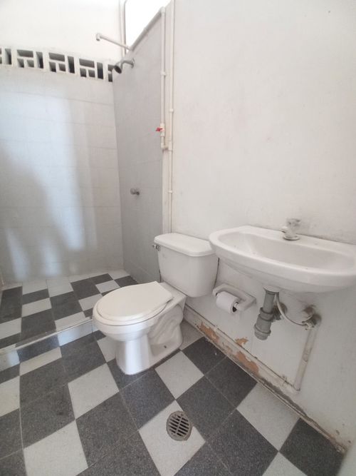 Bodega en arriendo en El Carmen, Ibagué, 360 m² · foto 9 de 9