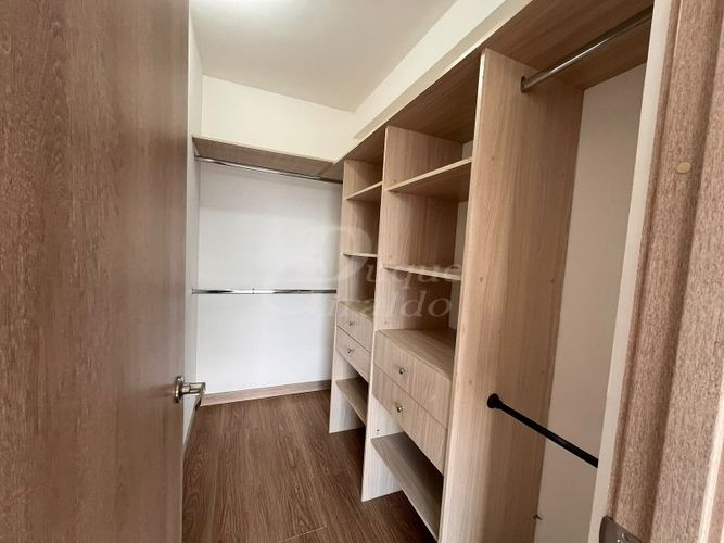 Apartamento de 3 alcobas en arriendo en Colombia, Medellín, 101 m² · foto 9 de 15
