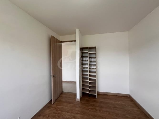 Apartamento de 3 alcobas en arriendo en Colombia, Medellín, 101 m² · foto 11 de 15