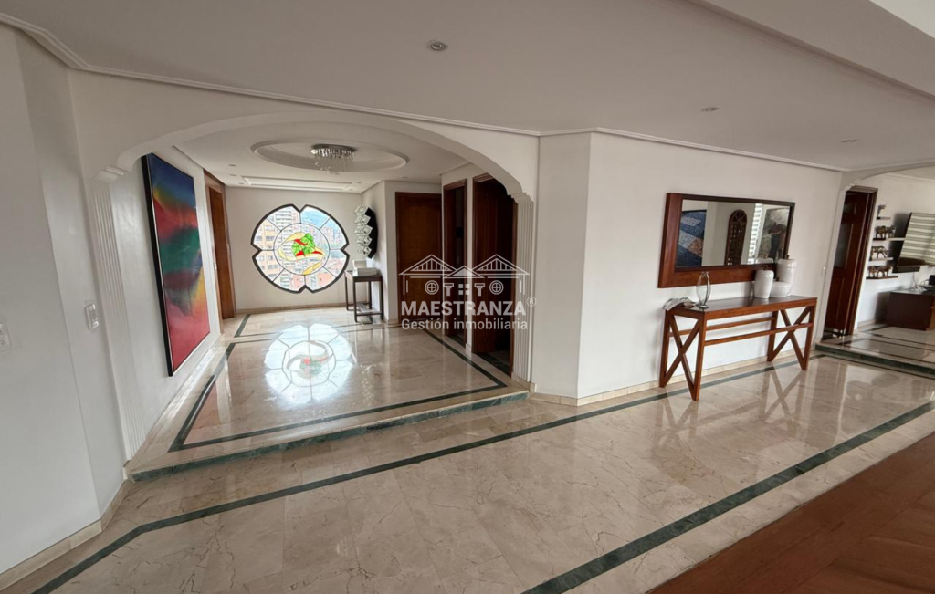 Apartamento en arriendo en El Poblado, Medellín · foto 4 de 22