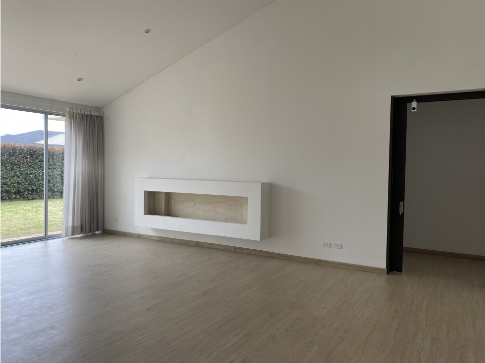 Casa en venta en Vda Chuntame, Cajicá · foto 2 de 17