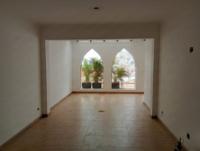 Oficina en arriendo en El Poblado, Medellín, 700 m² · foto 2 de 17