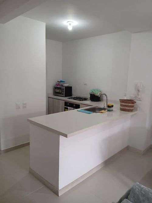 Casa de 2 alcobas en venta en El Castillo, Jamundí, 85 m² · foto 2 de 24