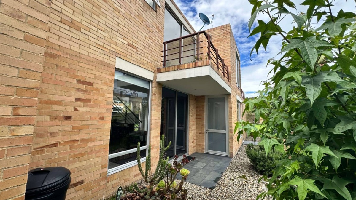 Casa en venta en Chuntame, Cajicá · foto 3 de 24