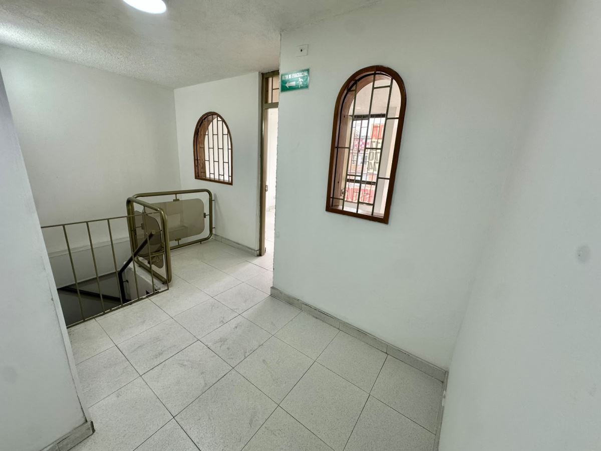 Casa en venta en Engativá, Bogotá · foto 11 de 24