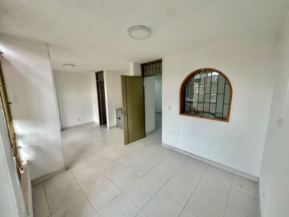 Casa en venta en Engativá, Bogotá · foto 16 de 24
