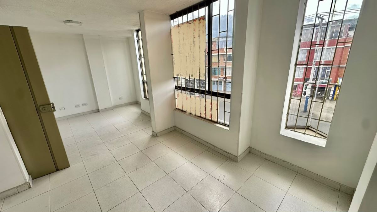 Casa en venta en Engativá, Bogotá · foto 17 de 24