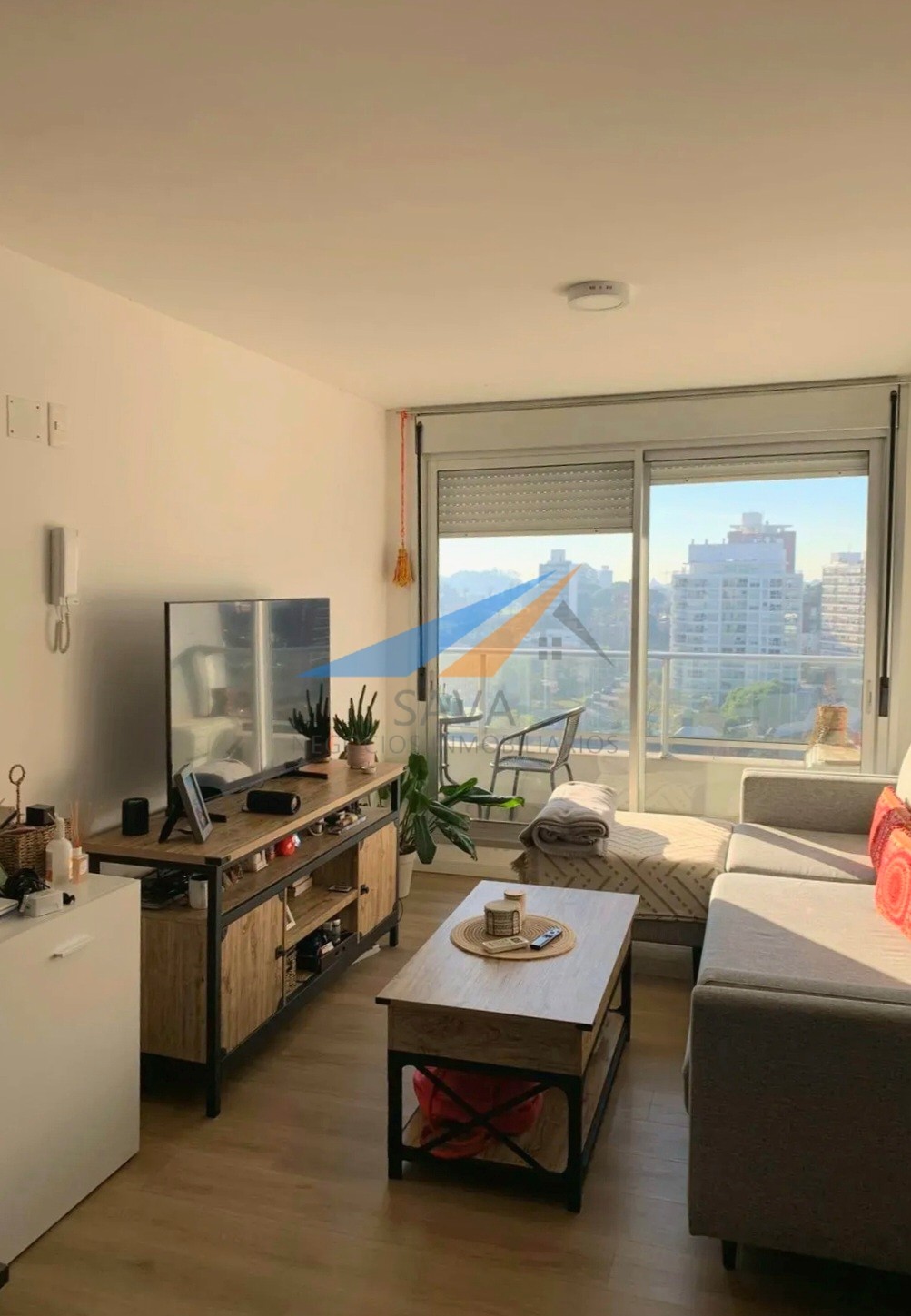 Alquiler Apartamento 1 Dormitorio en Malvin! Piso Alto. Excelente Ubicación. · Foto 4