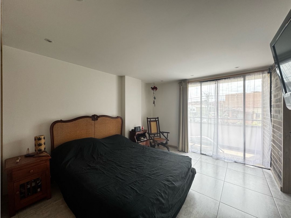 Apartamento en venta en Los Naranjos, Envigado · foto 10 de 13