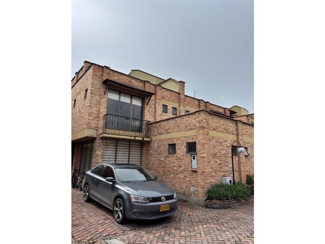 Casa de 4 alcobas en venta en Ub Rincon De La Valvanera, Chía, 163 m² · foto 4 de 24
