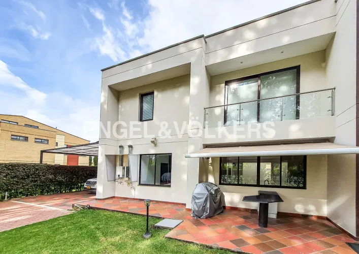Casa de 5 alcobas en venta en Guaymaral, Bogotá, 533 m² · foto 20 de 20