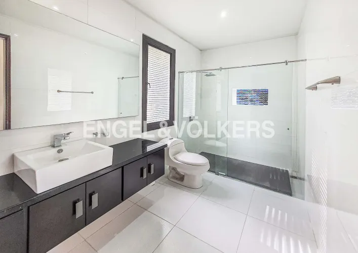 Casa de 5 alcobas en venta en Guaymaral, Bogotá, 533 m² · foto 16 de 20