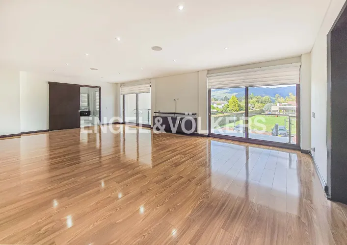 Casa de 5 alcobas en venta en Guaymaral, Bogotá, 533 m² · foto 11 de 20