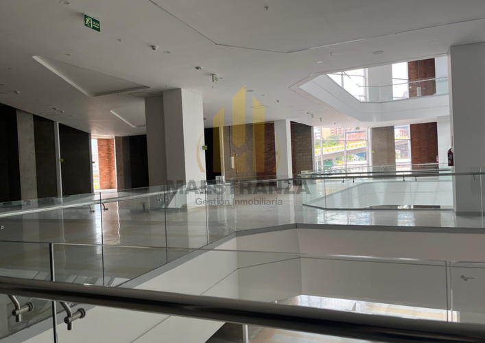 Local en arriendo en Laureles, Medellín, 29 m² · foto 3 de 6
