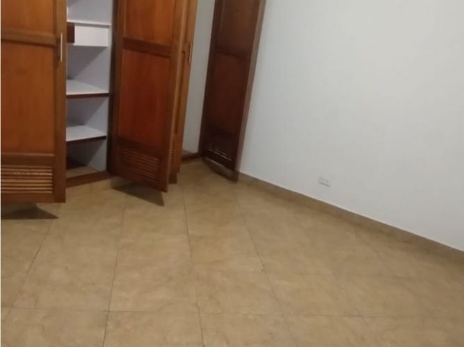 Casa de 5 alcobas en venta en Las Brisas, La Estrella, 225 m² · foto 10 de 14