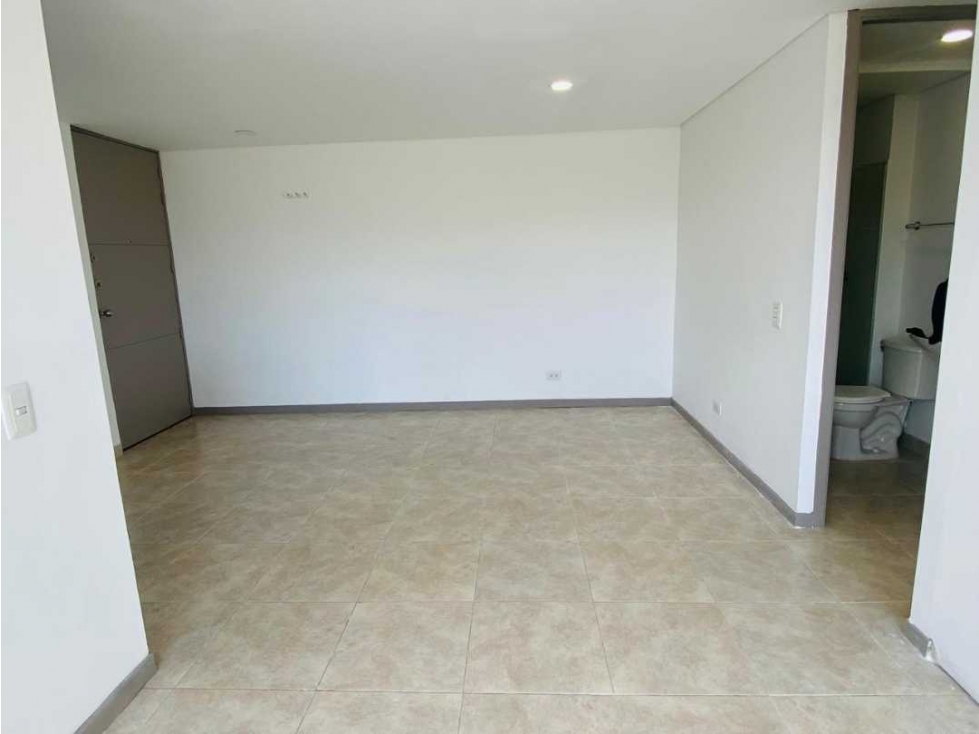 Apartamento en venta en La Ferreria, La Estrella · foto 4 de 21