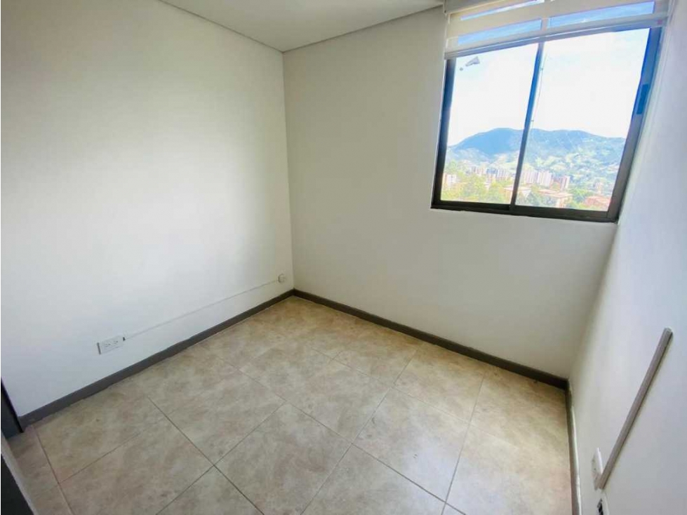 Apartamento en venta en La Ferreria, La Estrella · foto 10 de 21