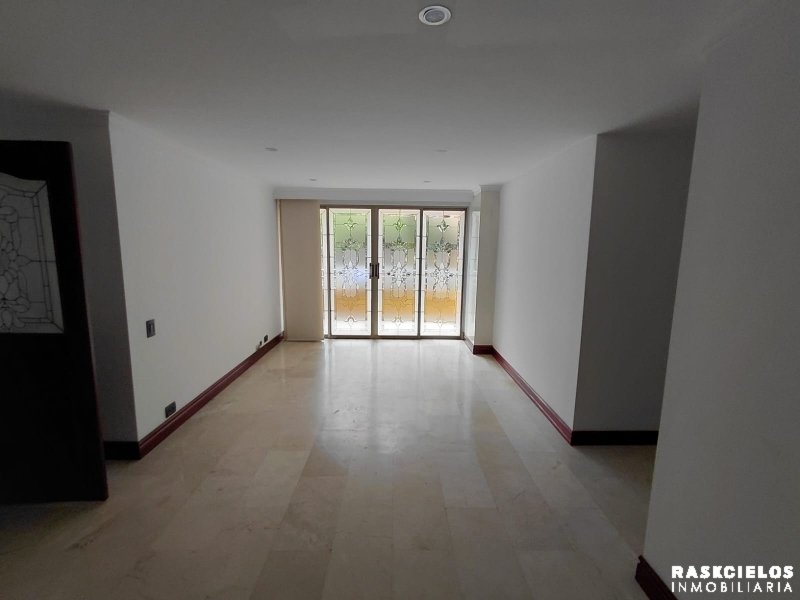 Apartamento en Arriendo en Laureles, Medellín