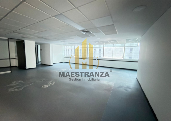 Oficina en arriendo en Villa Carlota, Medellín, 507 m² · foto 14 de 17