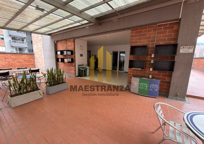 Oficina en arriendo en Villa Carlota, Medellín, 507 m² · foto 16 de 17