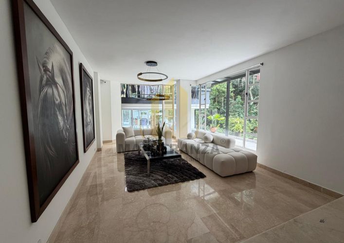 Casa de 4 alcobas en venta en Las Lomas, Medellín, 400 m² · foto 14 de 24