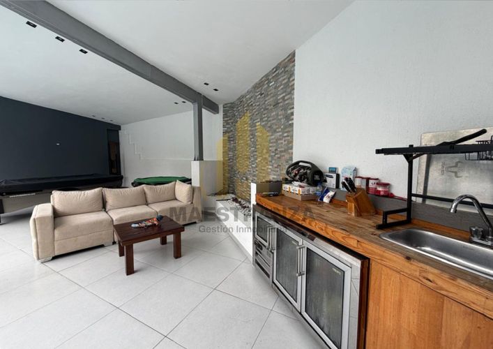 Casa de 4 alcobas en venta en Las Lomas, Medellín, 400 m² · foto 16 de 24