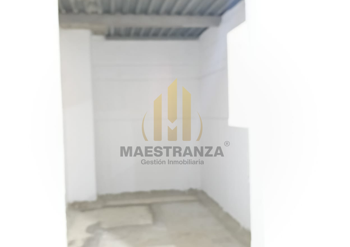 Bodega en arriendo en Cabecera San Antonio De Prado, Medellín, 320 m² · foto 2 de 8