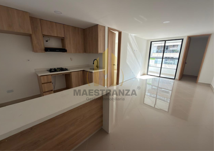 Apartamento de 3 alcobas en venta en Las Acacias, Medellín, 118 m² · foto 2 de 21