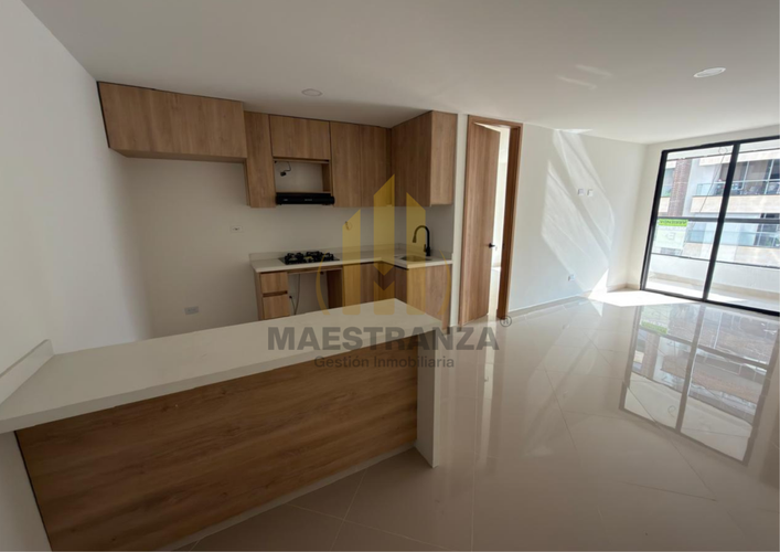 Apartamento de 3 alcobas en venta en Las Acacias, Medellín, 118 m² · foto 3 de 21