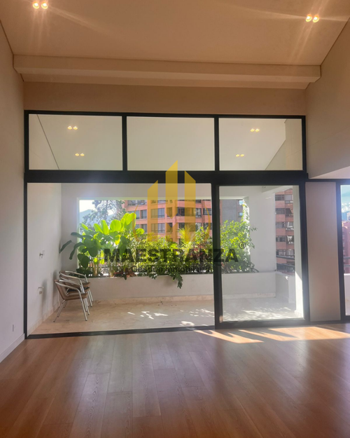Apartamento de 4 alcobas en venta en El Poblado, Medellín, 320 m² · foto 9 de 21