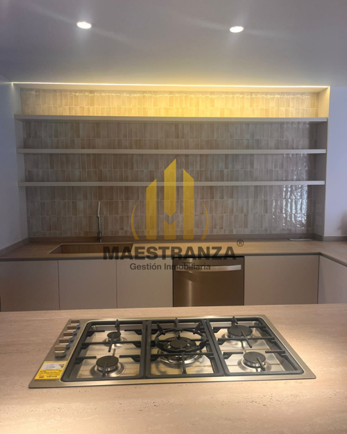 Apartamento de 4 alcobas en venta en El Poblado, Medellín, 320 m² · foto 18 de 21