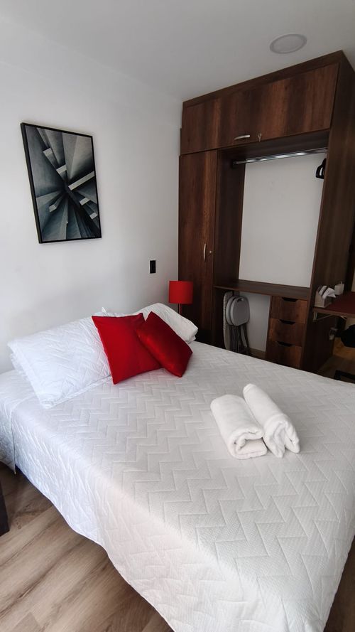 Apartamento de 1 alcoba en venta en Chico, Bogotá, 18 m² · foto 5 de 12