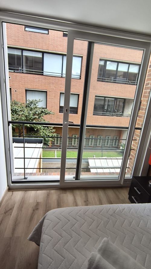 Apartamento de 1 alcoba en venta en Chico, Bogotá, 18 m² · foto 4 de 12